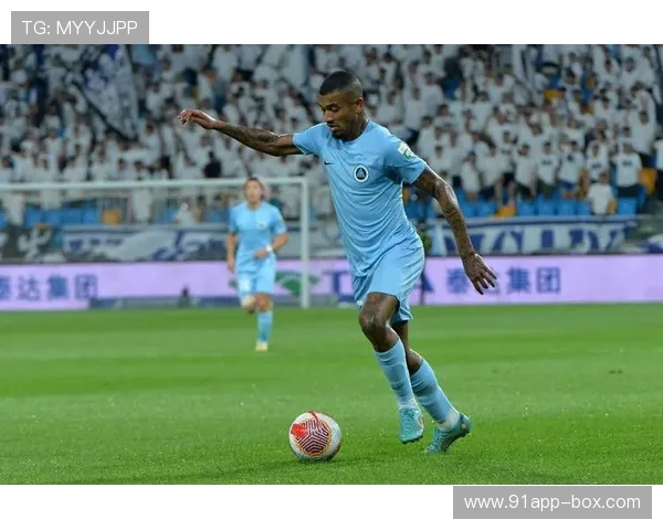 哥本哈根官宣穆科科加盟！体育总监盛赞新星潜力，500 万欧签约开启新篇章